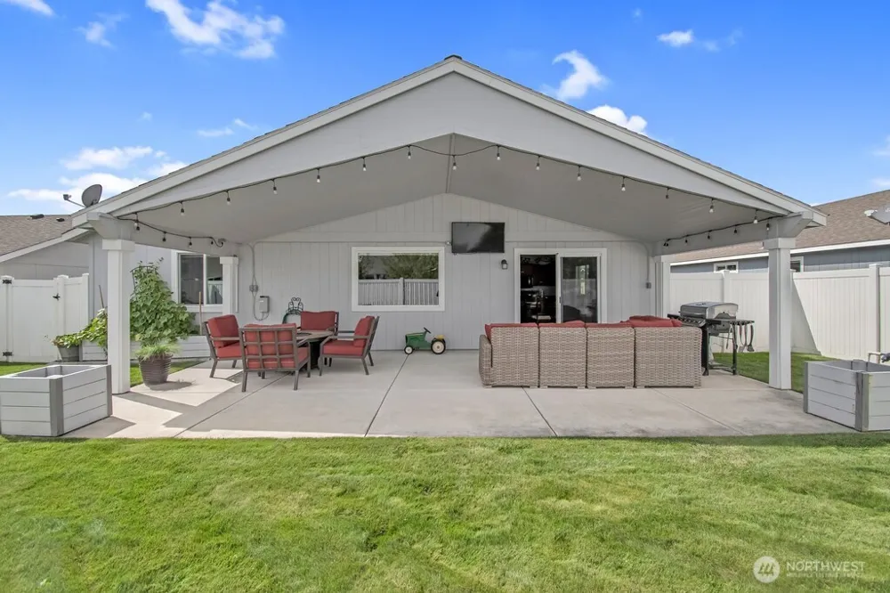 1534 Larkspur Drive Richland, WA 98352