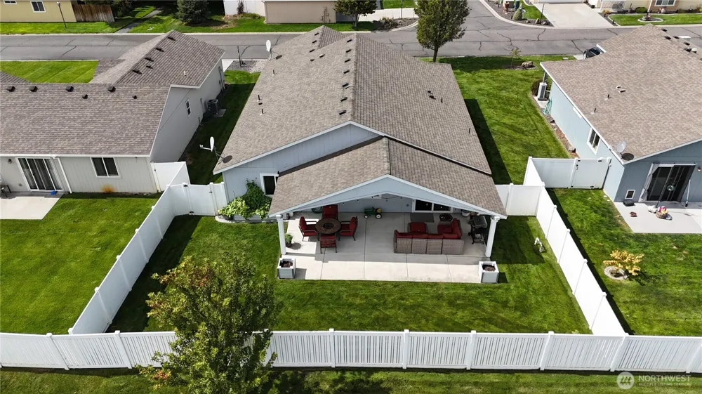 1534 Larkspur Drive Richland, WA 98352