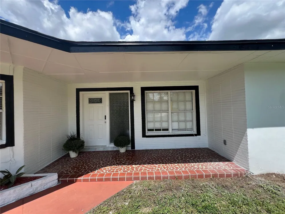 10909 W ELBOW DRIVE Tampa, FL 33612