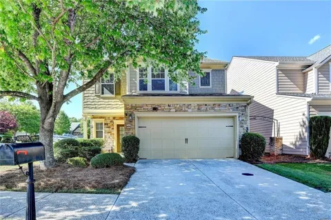 2505 Thackery Court