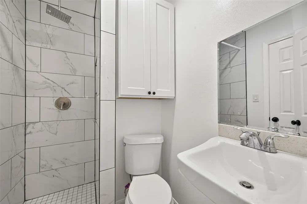 4739 Fm 1096 Road Boling, TX 77420