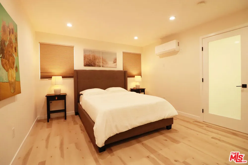 9040 Phyllis Avenue #D West Hollywood, CA 90069