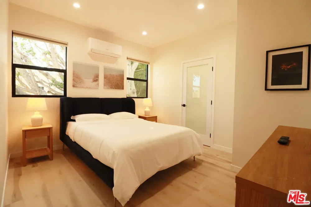 9040 Phyllis Avenue #D West Hollywood, CA 90069