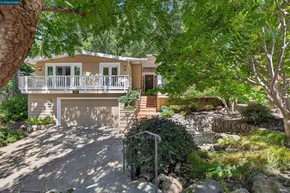 456 Camino Sobrante Orinda, CA 94563