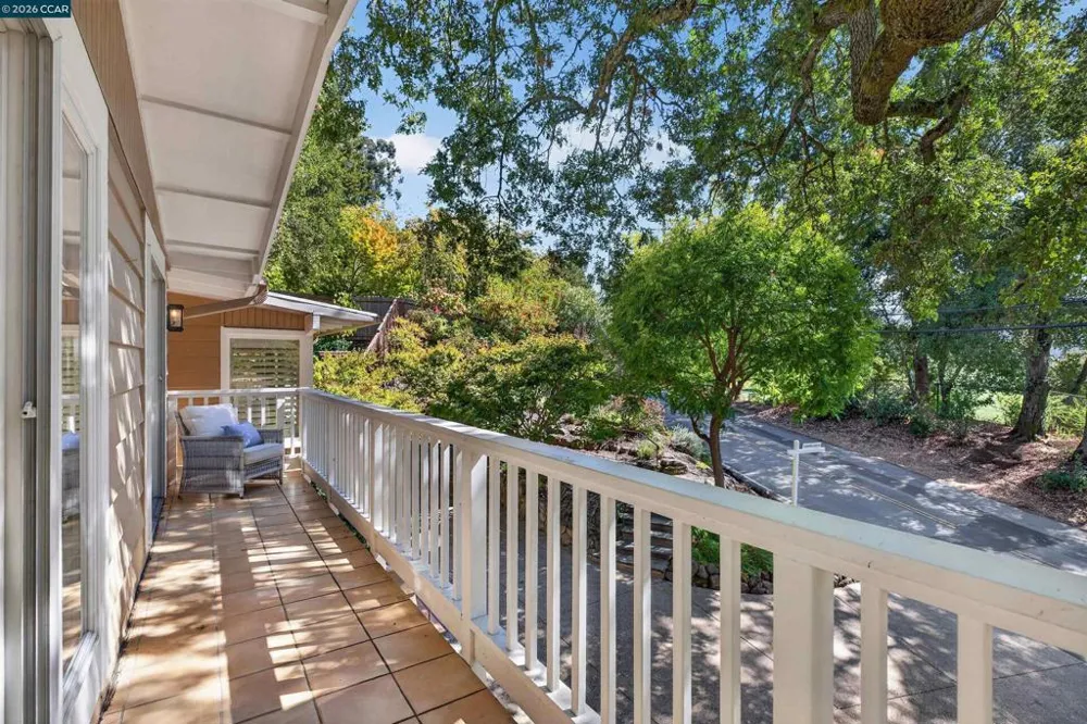456 Camino Sobrante Orinda, CA 94563