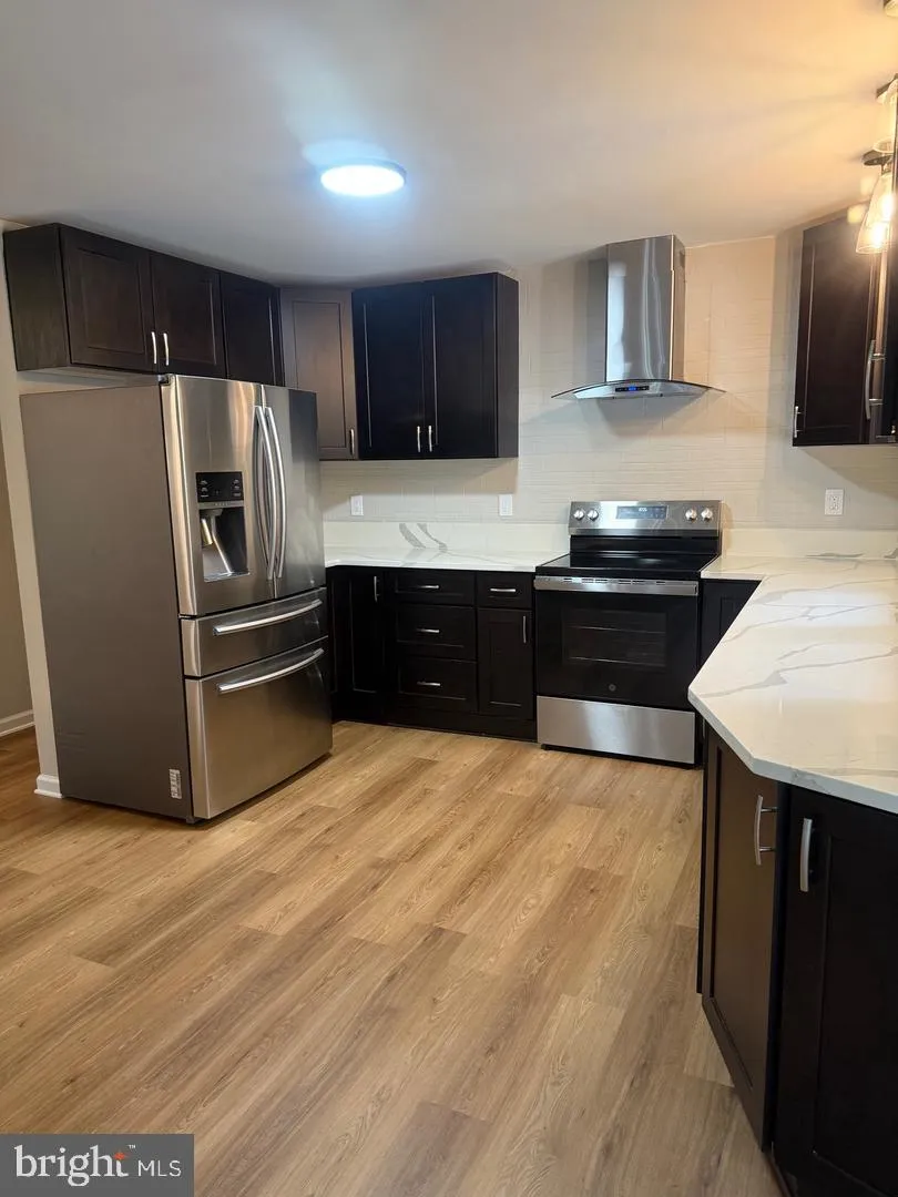 8093 MEETZE ROAD Warrenton, VA 20187