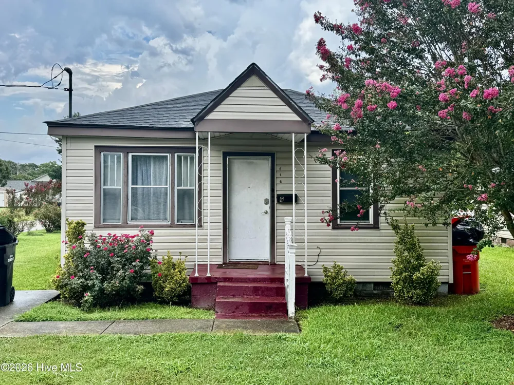 616 Cardwell Street Elizabeth City, NC 27909