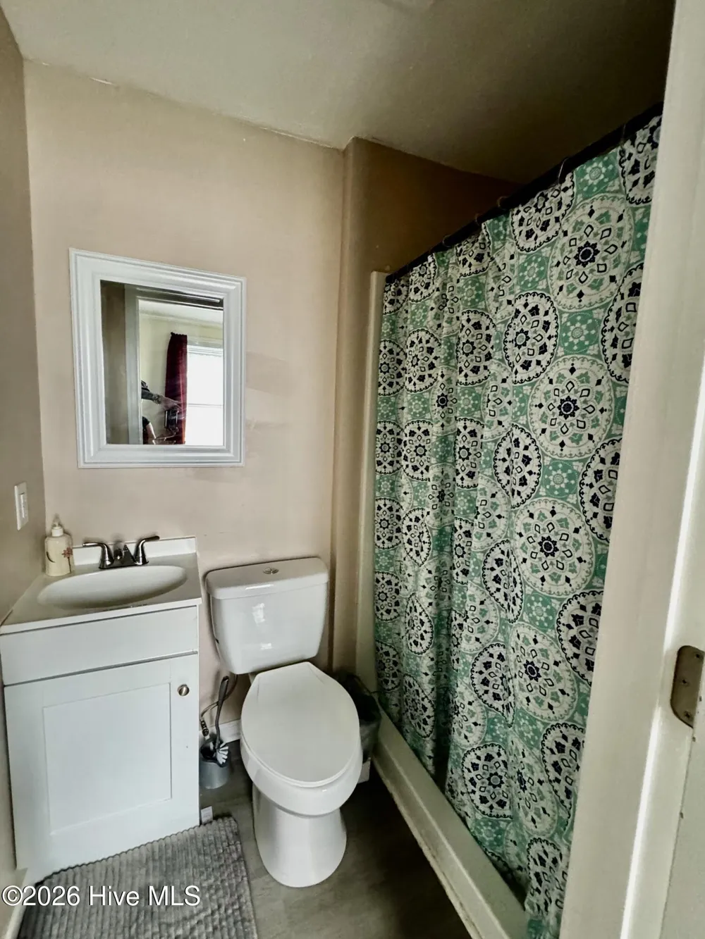 616 Cardwell Street Elizabeth City, NC 27909