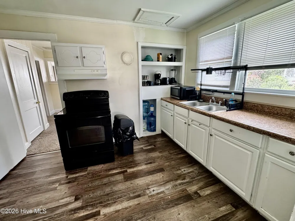 616 Cardwell Street Elizabeth City, NC 27909