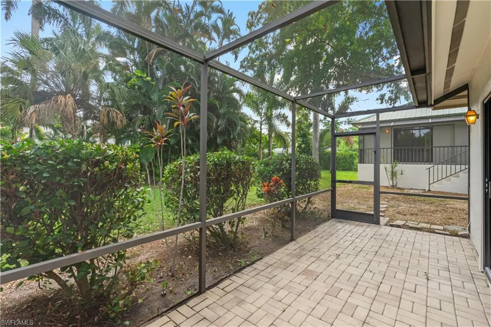 3209 W Riverside Drive Fort Myers, FL 33901
