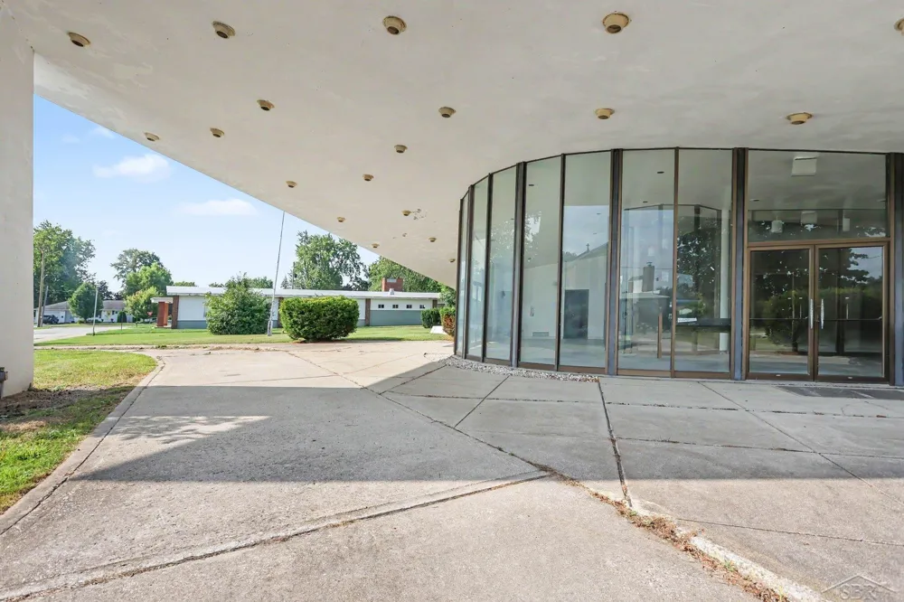 511 W Cornell Street Saginaw City, MI 48604