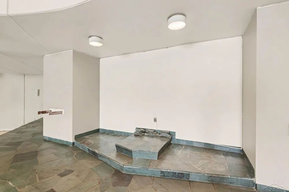 511 W Cornell Street Saginaw City, MI 48604