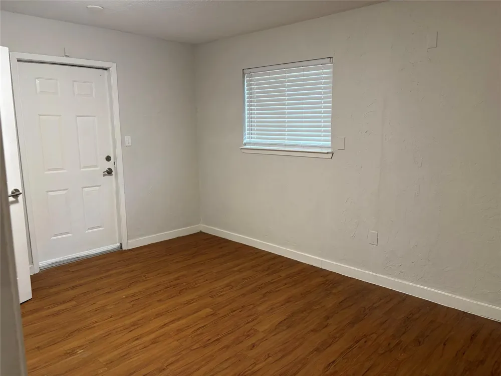 1209 Roberson Street Conroe, TX 77301