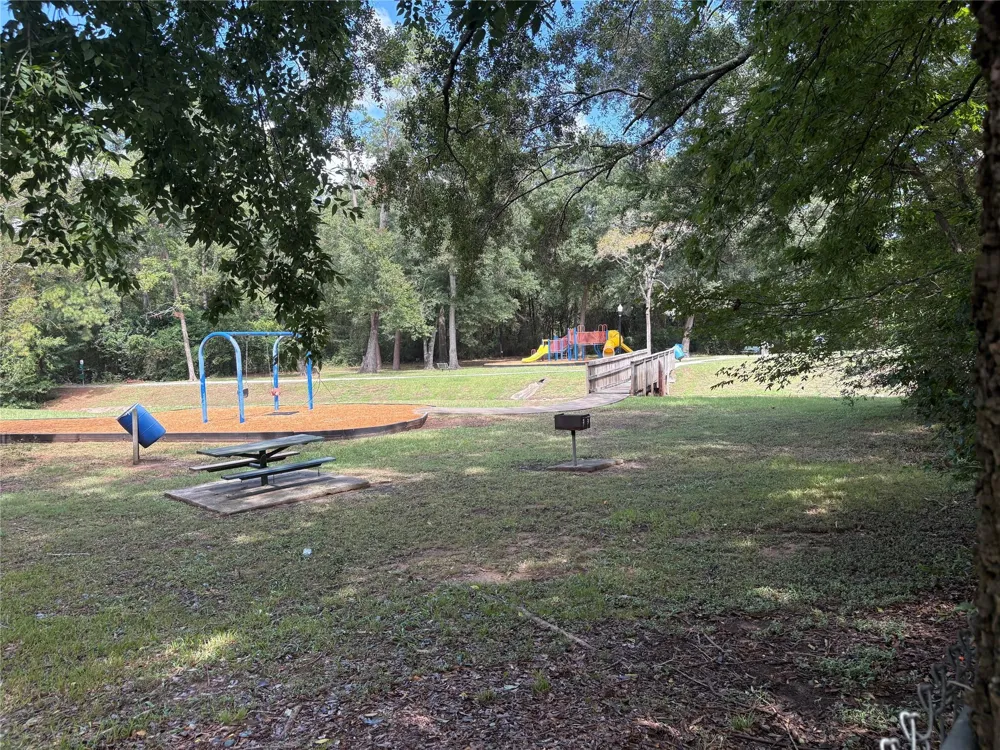 1209 Roberson Street Conroe, TX 77301