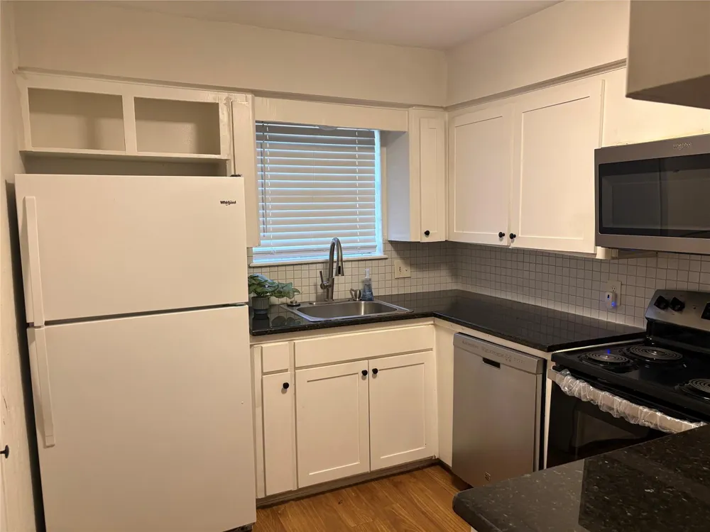 1209 Roberson Street Conroe, TX 77301