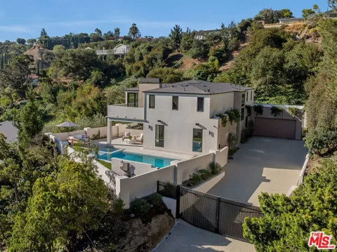 8636 Edwin Drive