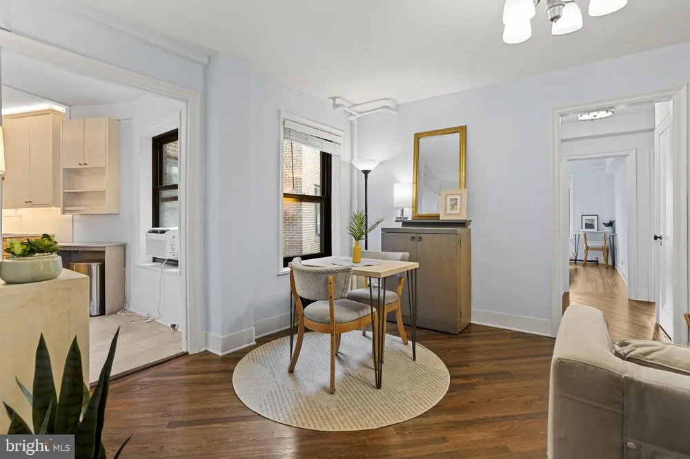 2100 19TH STREET NW #706 Washington, DC 20009