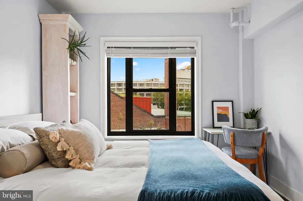 2100 19TH STREET NW #706 Washington, DC 20009