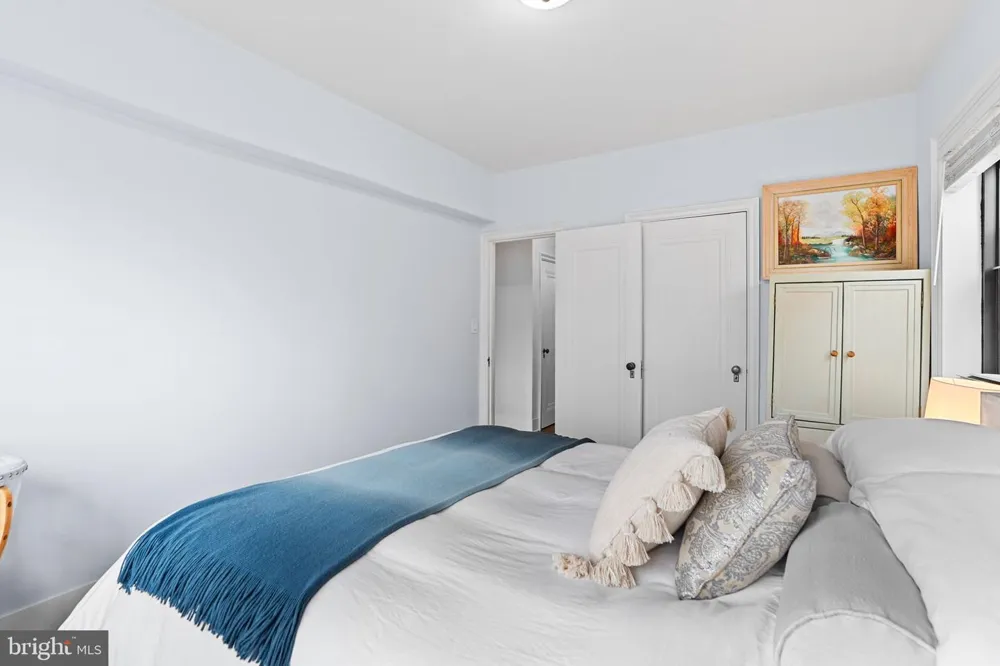 2100 19TH STREET NW #706 Washington, DC 20009