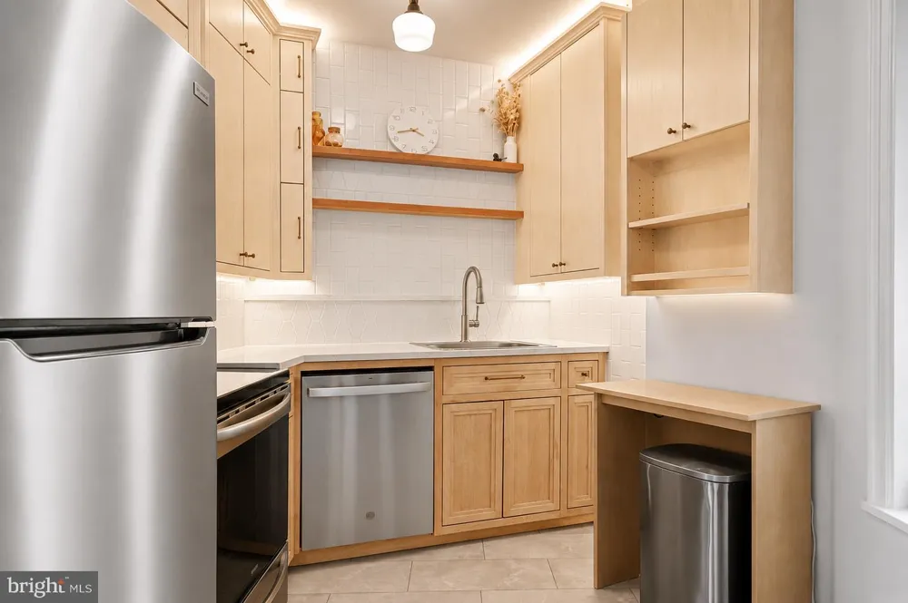 2100 19TH STREET NW #706 Washington, DC 20009