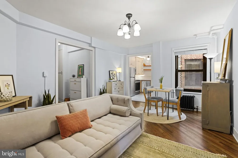 2100 19TH STREET NW #706 Washington, DC 20009