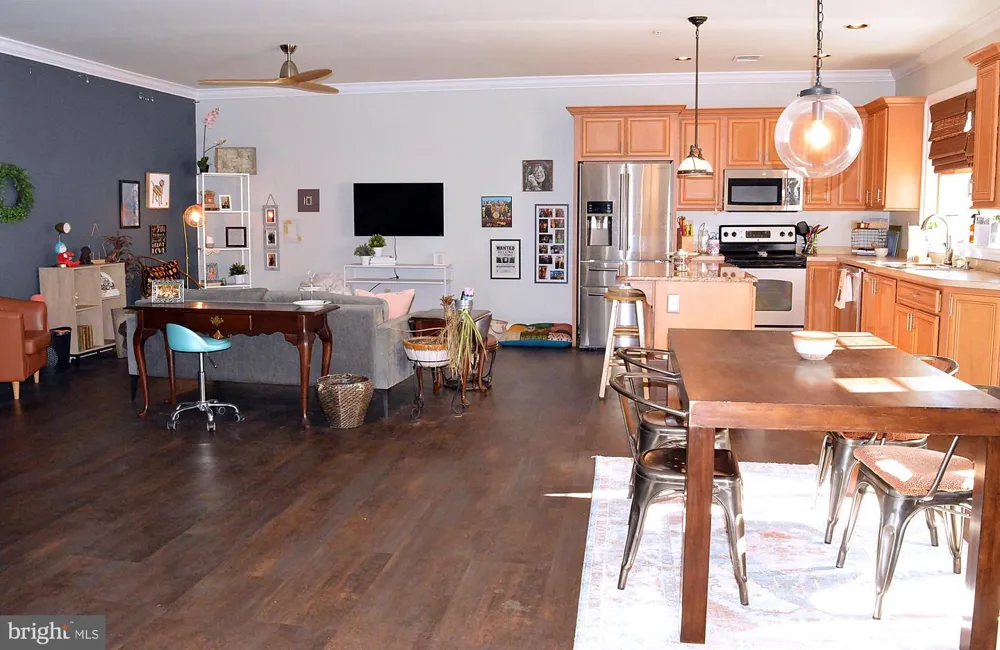 136 BRIDGE STREET #303 Phoenixville, PA 19460