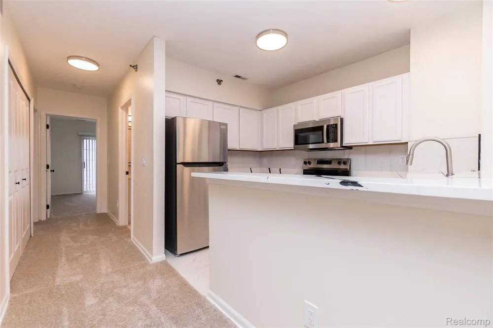 25540 Saint James Southfield City, MI 48075