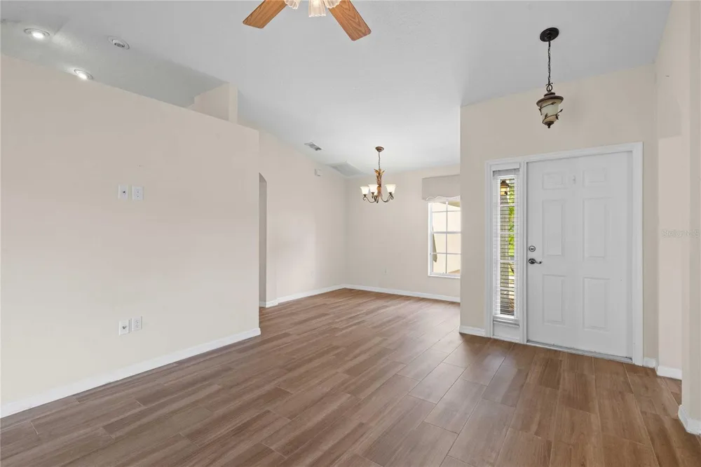29338 MARKER LOOP San Antonio, FL 33576