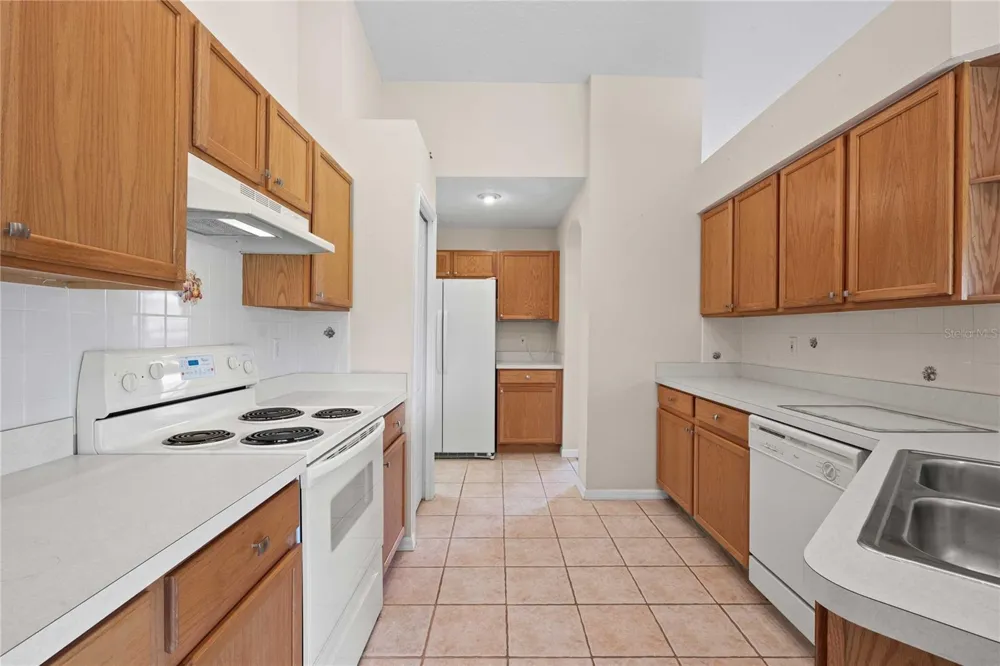 29338 MARKER LOOP San Antonio, FL 33576