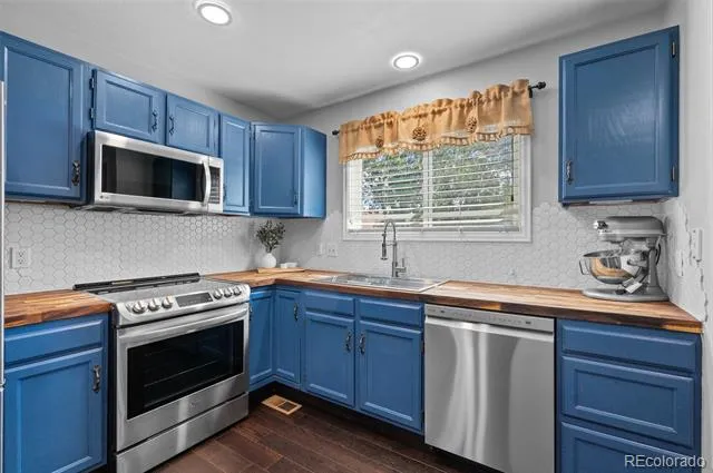 17572 E Wesley Place Aurora, CO 80013