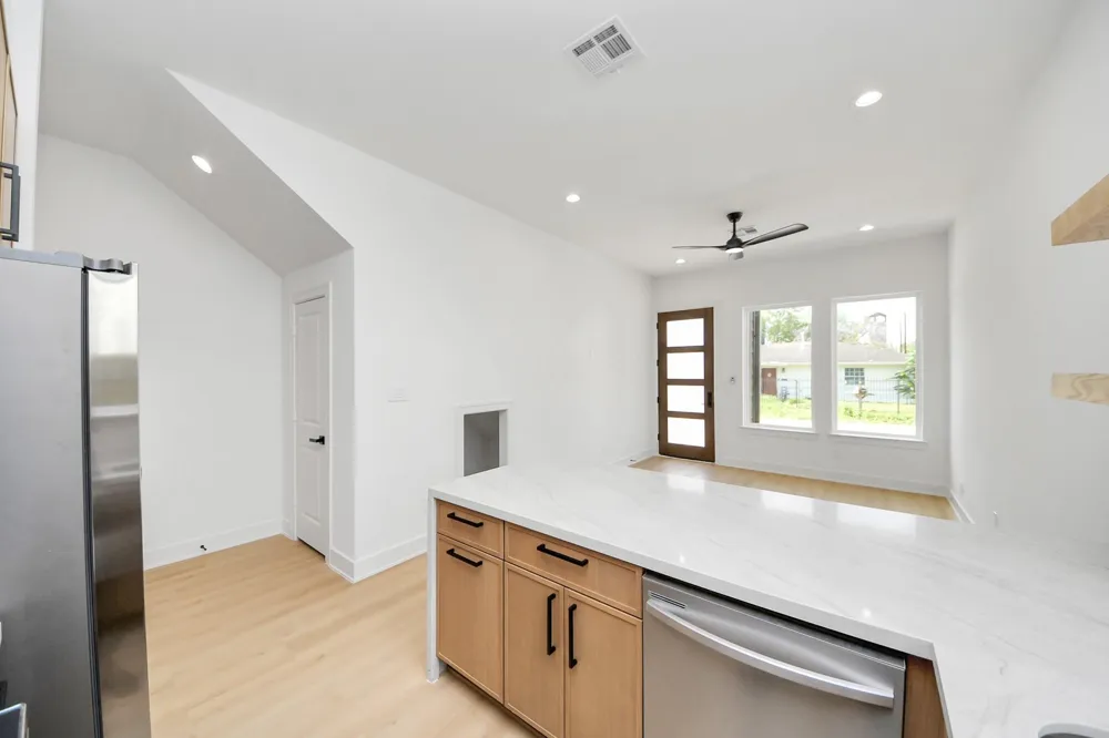 4607 Gunter Street #C Houston, TX 77020