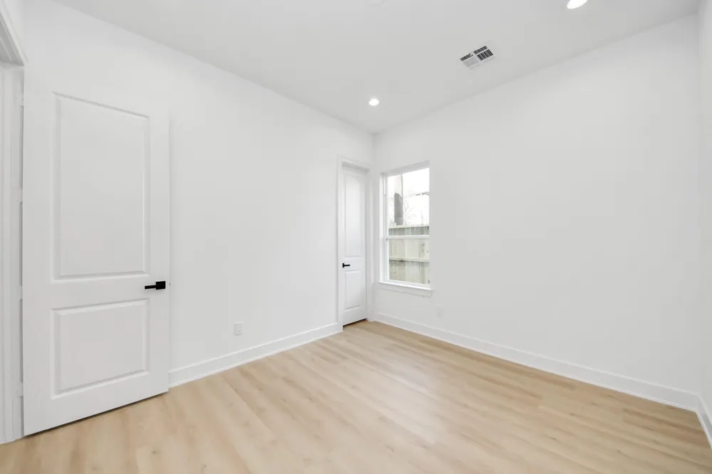 4607 Gunter Street #C Houston, TX 77020