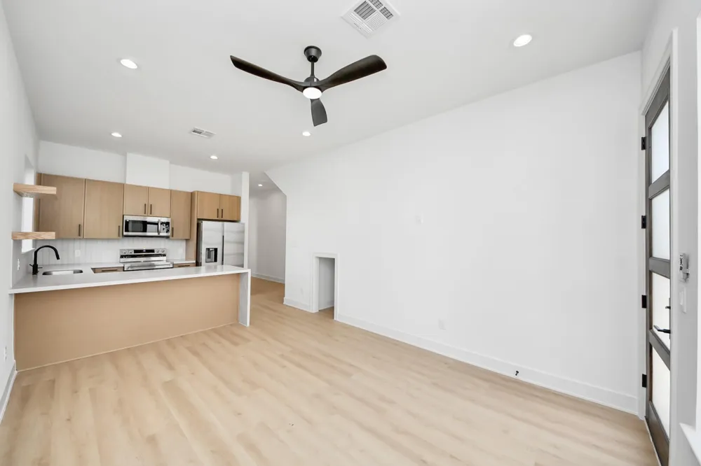 4607 Gunter Street #C Houston, TX 77020