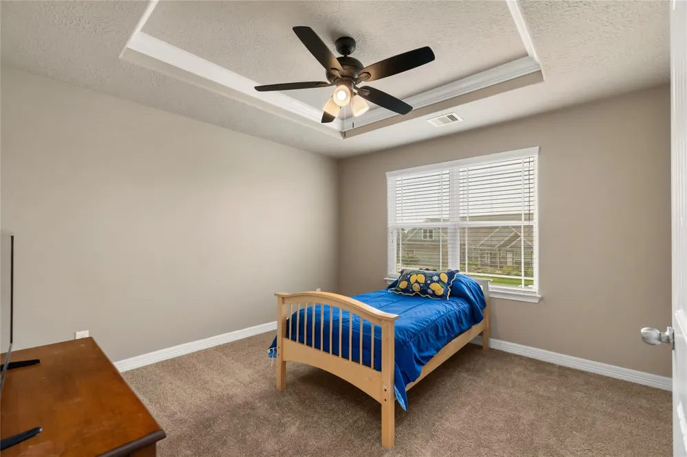 14407 Meadowlands Drive Mont Belvieu, TX 77523