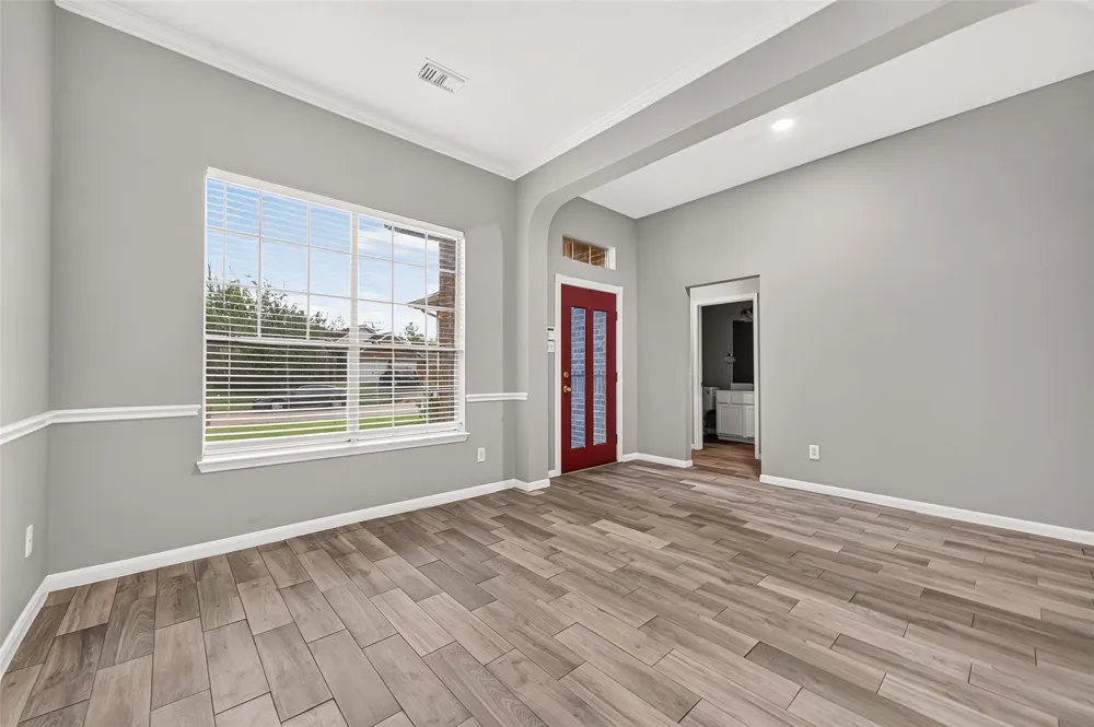17214 Grey Mist Drive Friendswood, TX 77546