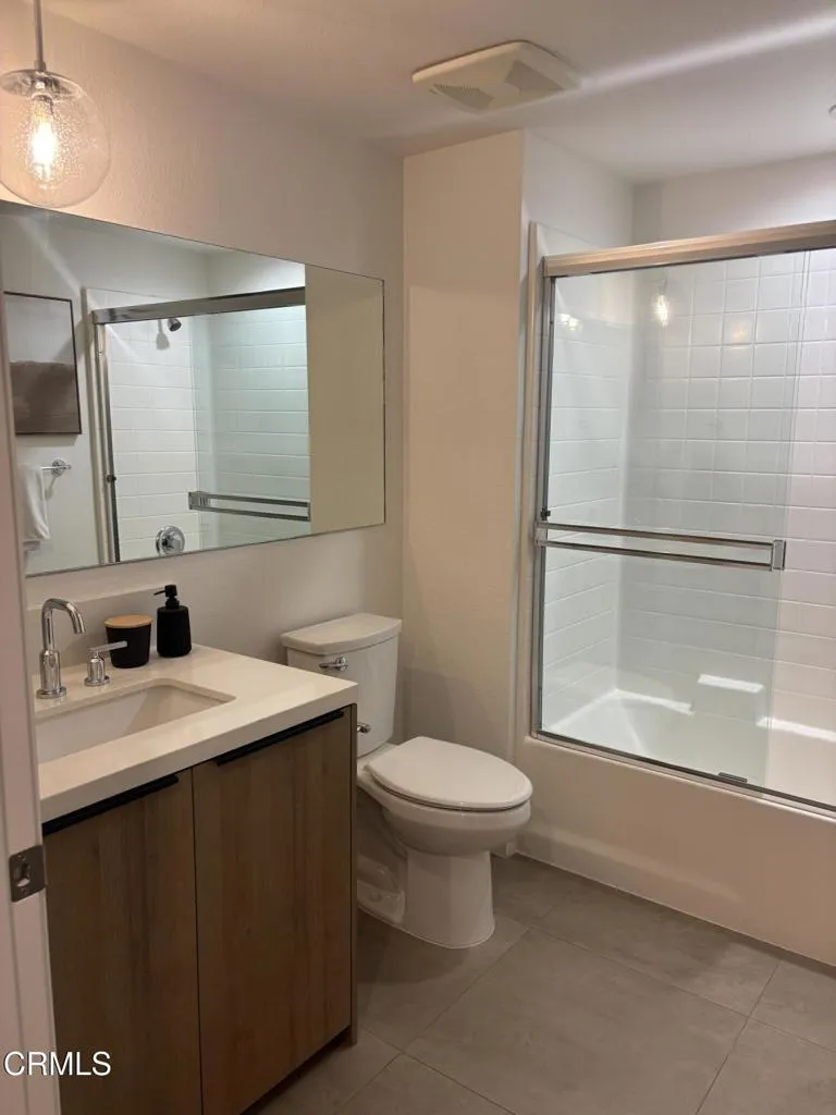 239 S Marengo Avenue #204 Pasadena, CA 91101