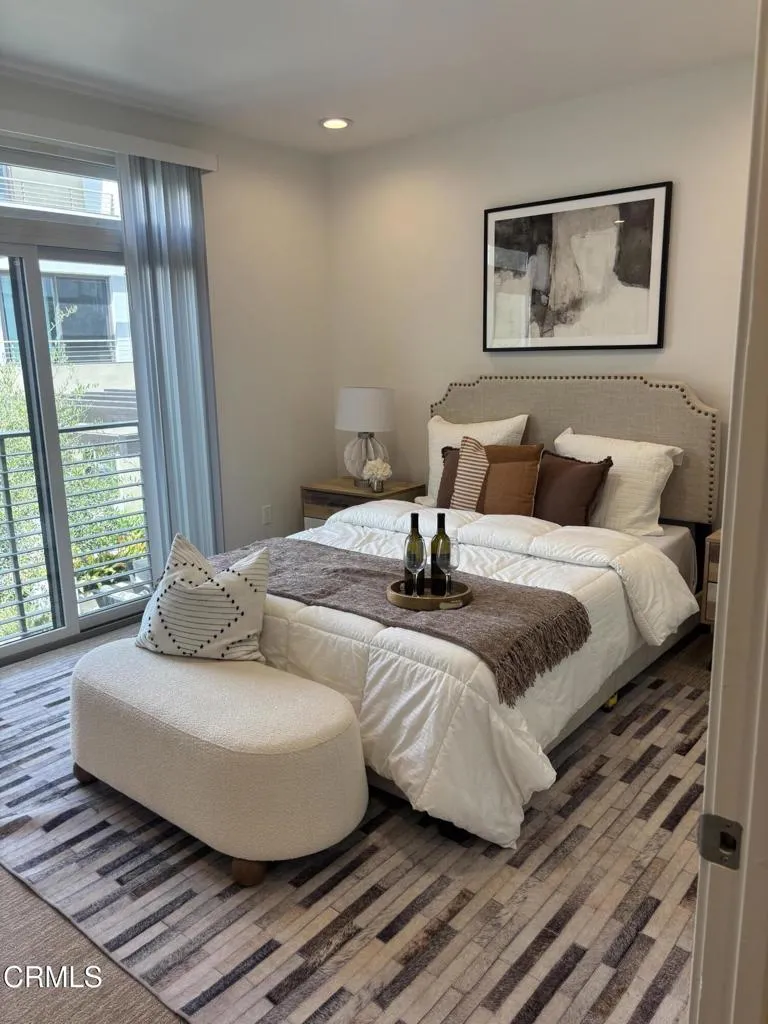 239 S Marengo Avenue #204 Pasadena, CA 91101