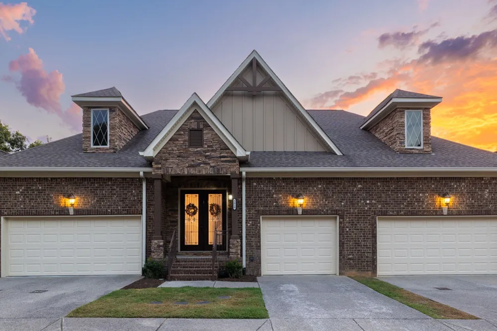 5018 Southfork Blvd Old Hickory, TN 37138