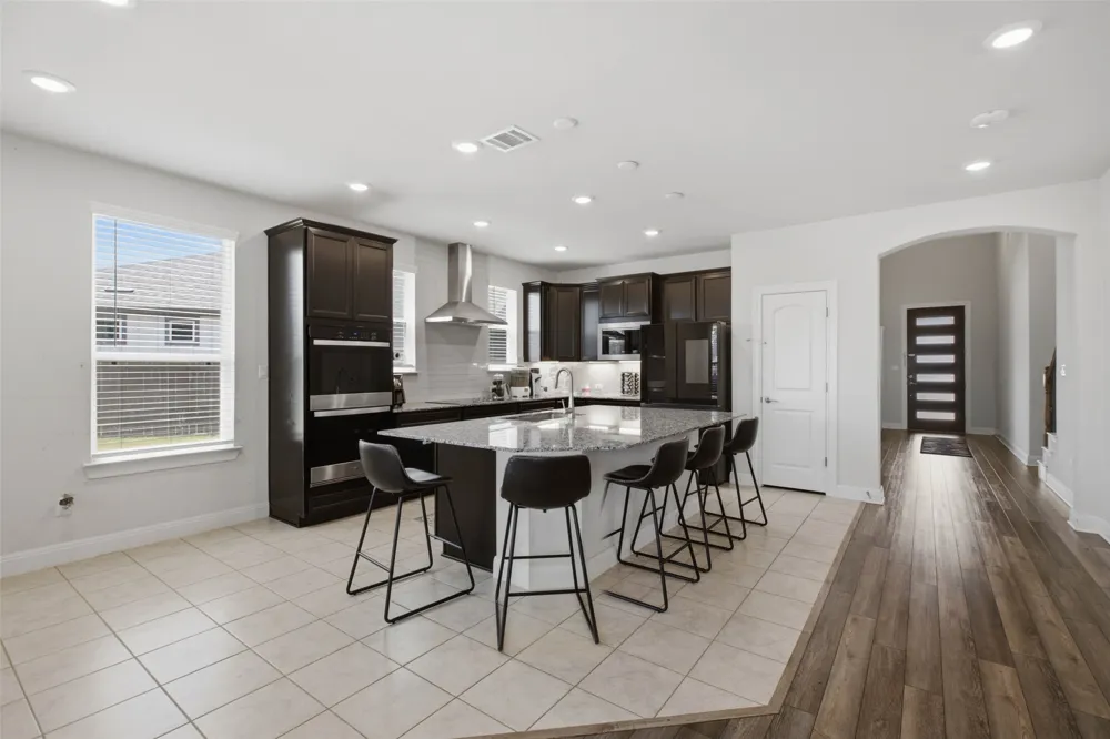 137 Jasmine Lane Marble Falls, TX 78654