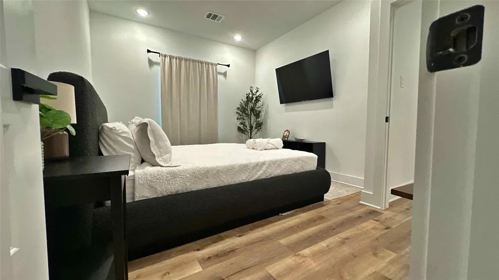 4609 Bricker Street #C Houston, TX 77051
