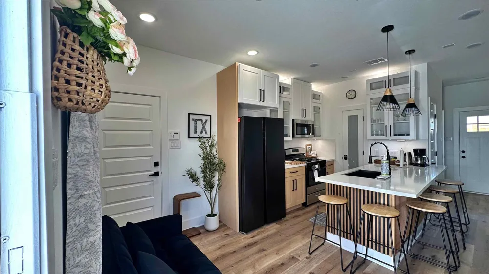 4609 Bricker Street #C Houston, TX 77051