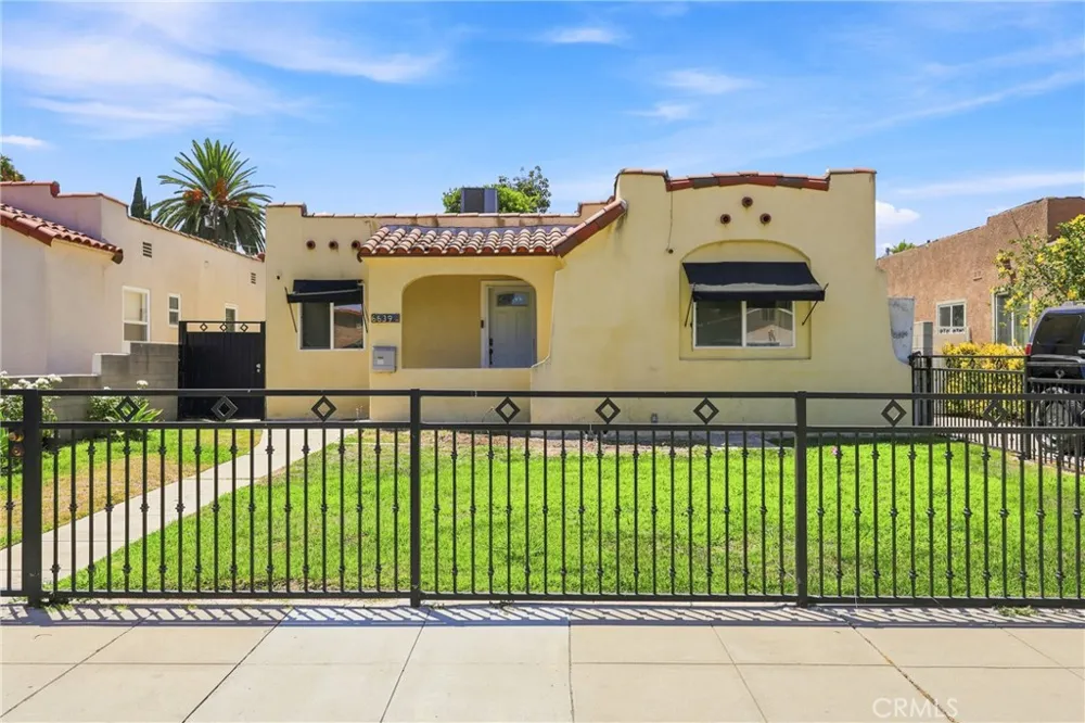 6639 Rose Long Beach, CA 90805