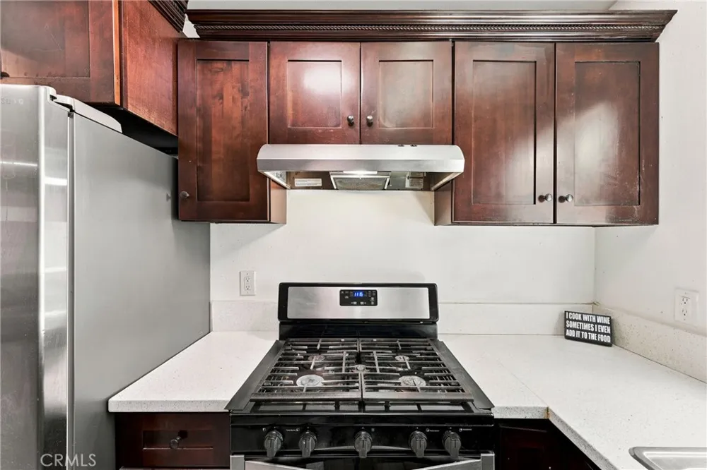 6639 Rose Long Beach, CA 90805