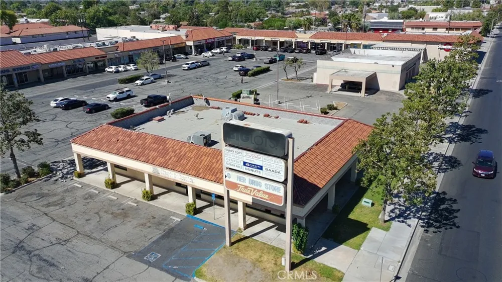1991 E Florida Avenue Hemet, CA 92544