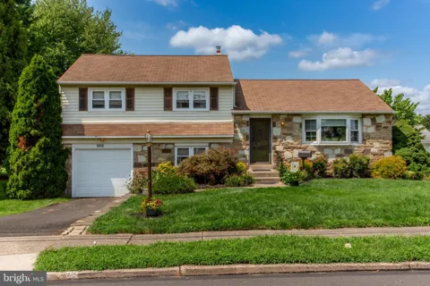 1212 DAHLIA ROAD