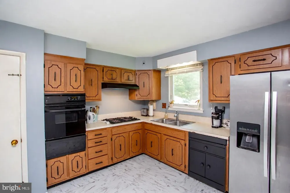1212 DAHLIA ROAD Warminster, PA 18974