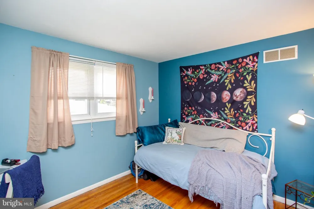 1212 DAHLIA ROAD Warminster, PA 18974