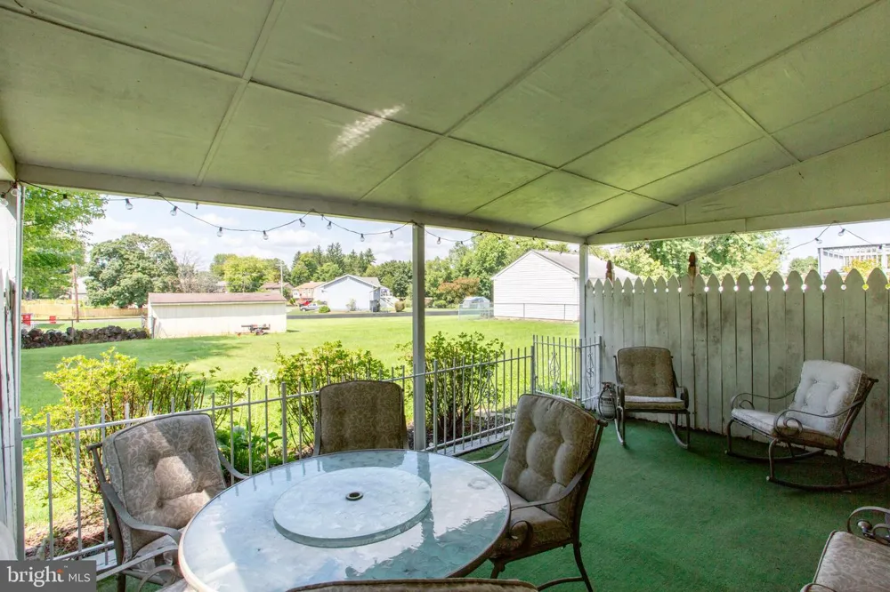 1212 DAHLIA ROAD Warminster, PA 18974