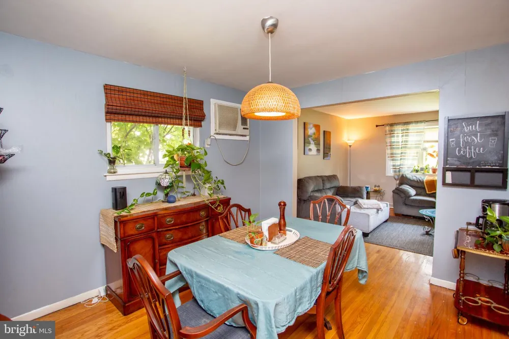 1212 DAHLIA ROAD Warminster, PA 18974