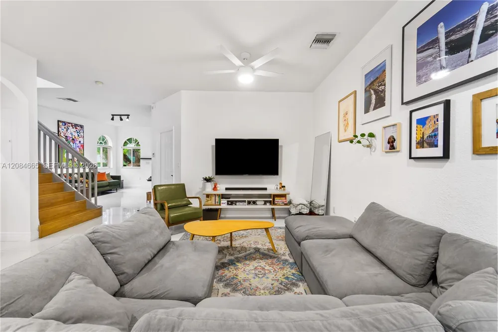 2306 SW 36th Ave #2306 Miami, FL 33145